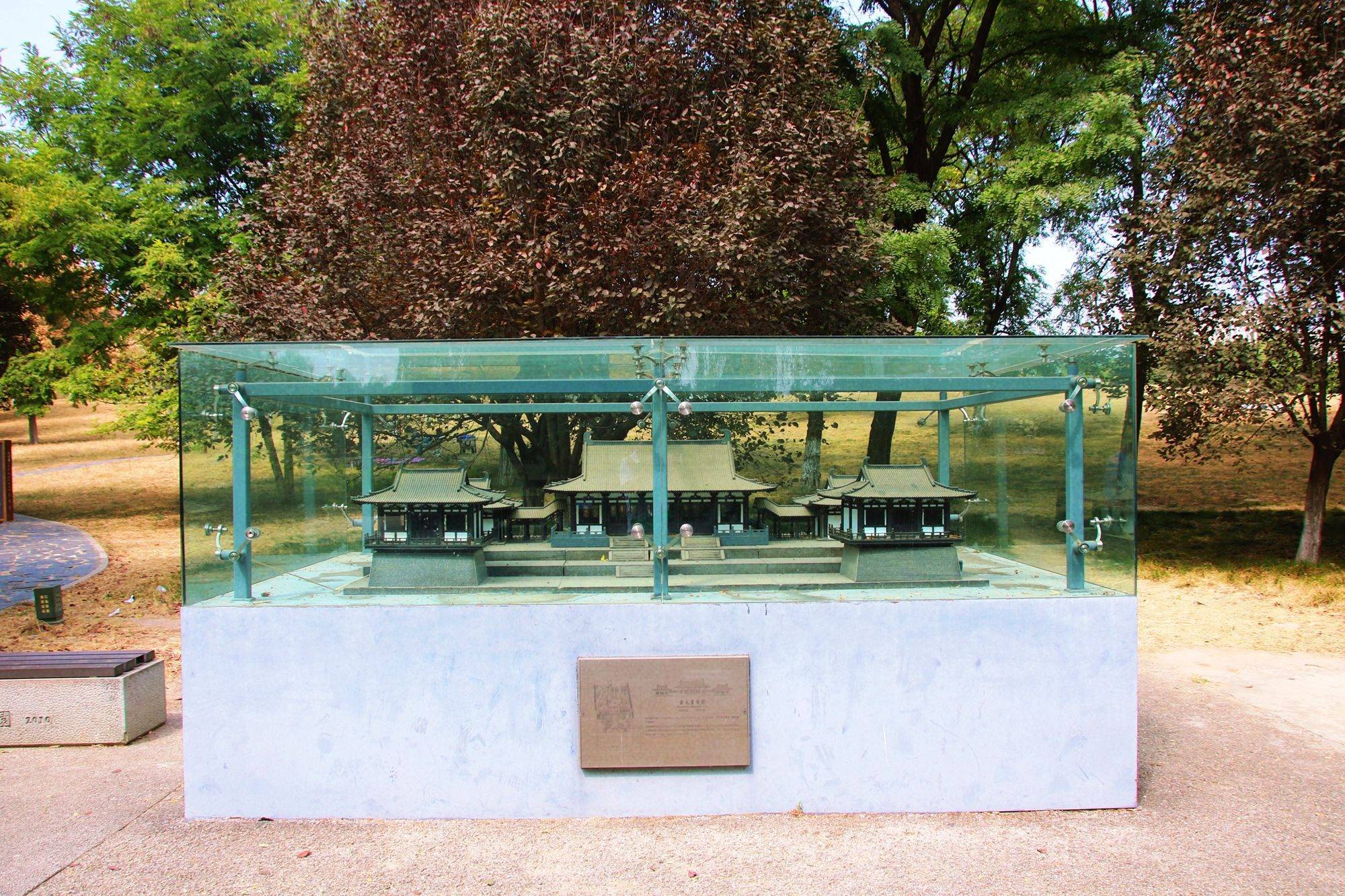 西安大明宫国家遗址公园,穿越千年古都,探秘丝绸之路的东方圣殿 (图2) 西安大明宫国家遗址公园,穿越千年古都,探秘丝绸之路的东方圣殿 (图2)