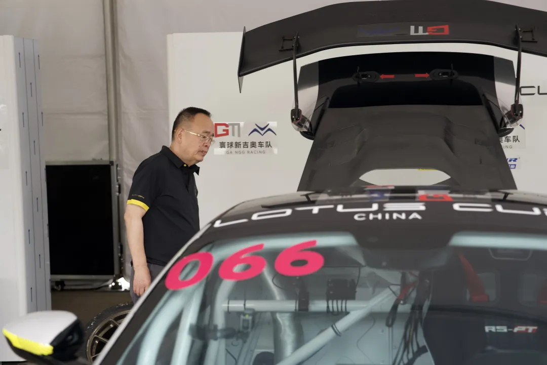 打造“实战型评测”，寰球新吉奥车队征战雪邦连登领奖台(图2)