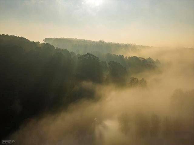 贵州威宁藏惊喜！1 片云海美到窒息，2200 米高原的冬日限定仙境 (图15)