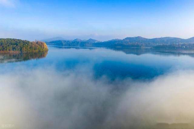 贵州威宁藏惊喜！1 片云海美到窒息，2200 米高原的冬日限定仙境 (图14)