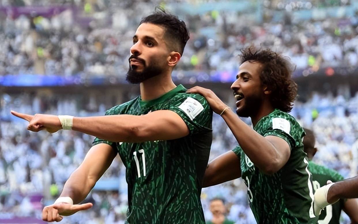 世界杯亚洲4队命运各异,韩国上上签,日本谁也不怵,一队命苦进了死亡小组 (图5) 世界杯亚洲4队命运各异,韩国上上签,日本谁也不怵,一队命苦进了死亡小组 (图5)