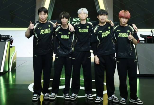 BLG官宣Viper加盟XUN回归 LPL首支全员解散战队诞生 (图4)