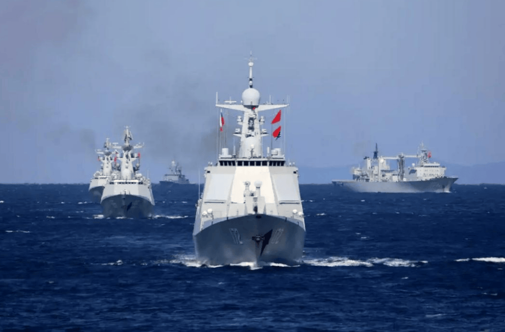 上百战舰集结东部海域！英媒：史无前例，大陆誓要进行最大规模武力展示？ (图3)