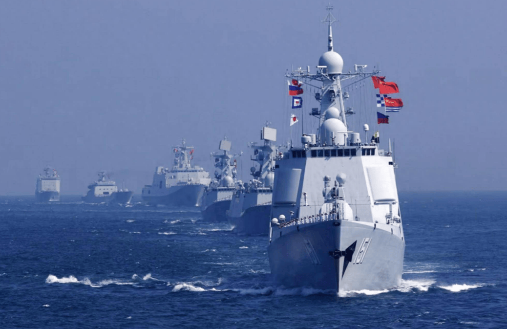 上百战舰集结东部海域！英媒：史无前例，大陆誓要进行最大规模武力展示？ (图2)