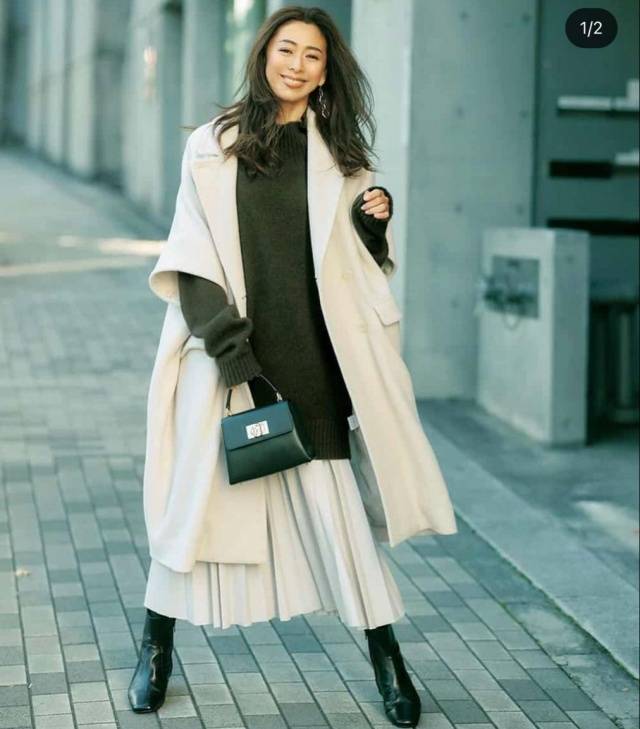 到了冬季才发现,一件有“流动感”的大衣,怎么搭都高级 (图12) 到了冬季才发现,一件有“流动感”的大衣,怎么搭都高级 (图12)