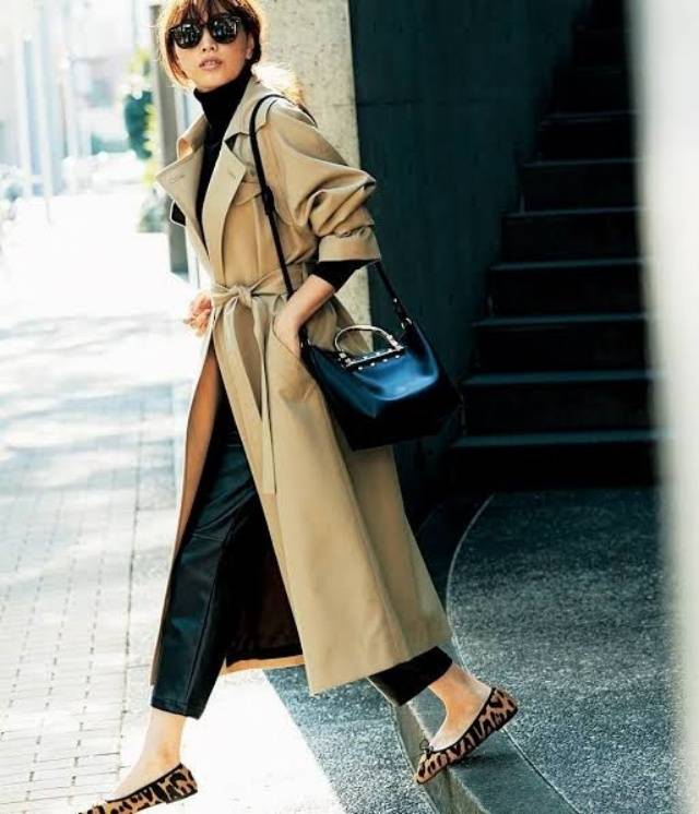 今年最火“风衣+裤子”，慵懒随性又时髦，走路带风超有范儿(图8)