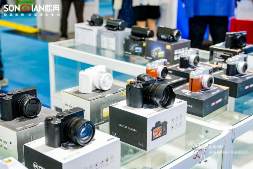 UUaey8Fdi00Z0gTc.png image.png