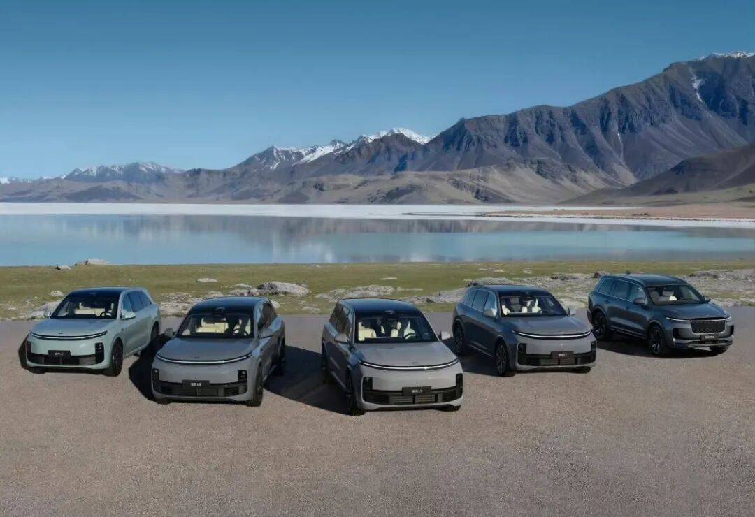 增程要卷到2.0T？理想高管忽谈增程器，称“这辈子再不玩三缸”(图2)