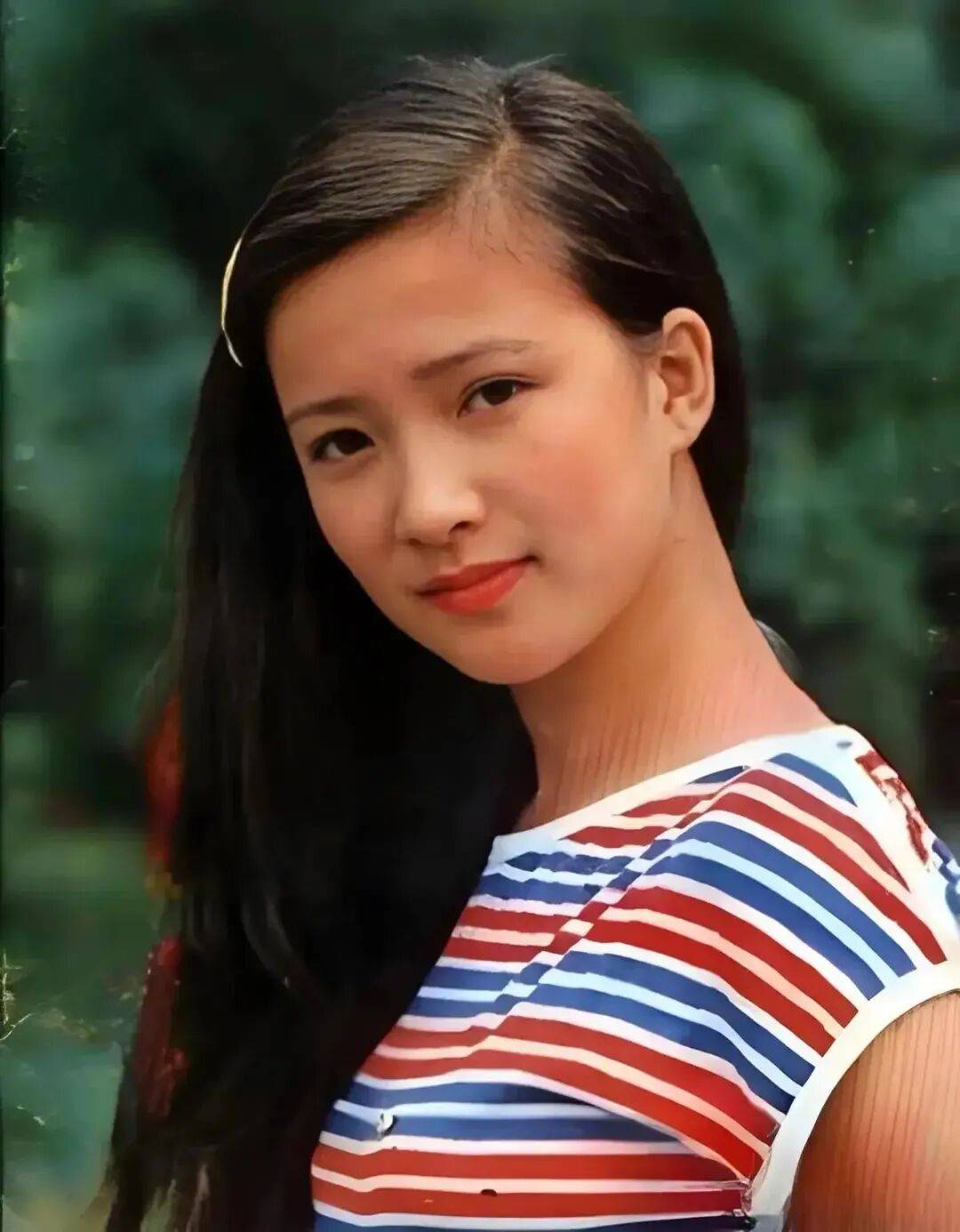 古装第一美女何晴去世!曾演遍四大名著,缘尽刘威许亚军 (图4) 古装第一美女何晴去世!曾演遍四大名著,缘尽刘威许亚军 (图4)