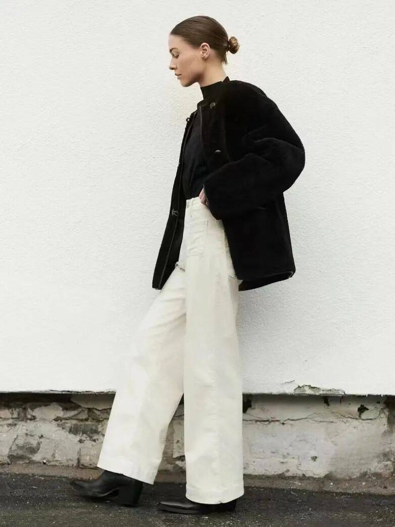 今冬“阔腿裤”新穿法火了，搭配短外套显高显瘦，这么穿才更时髦 (图8)