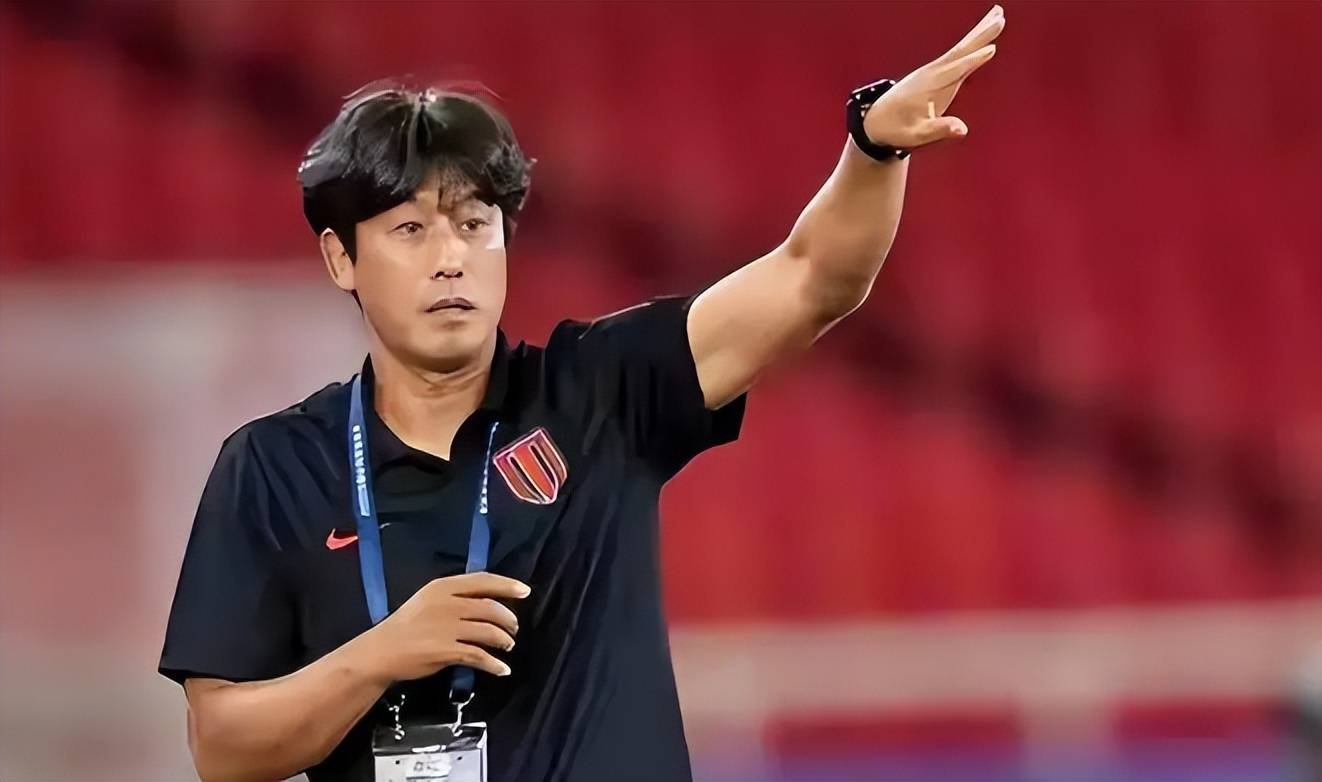 徐正源续约发生大反转,谈判成死局,成都蓉城有预案,救火教练已浮出水面 (图2) 徐正源续约发生大反转,谈判成死局,成都蓉城有预案,救火教练已浮出水面 (图2)