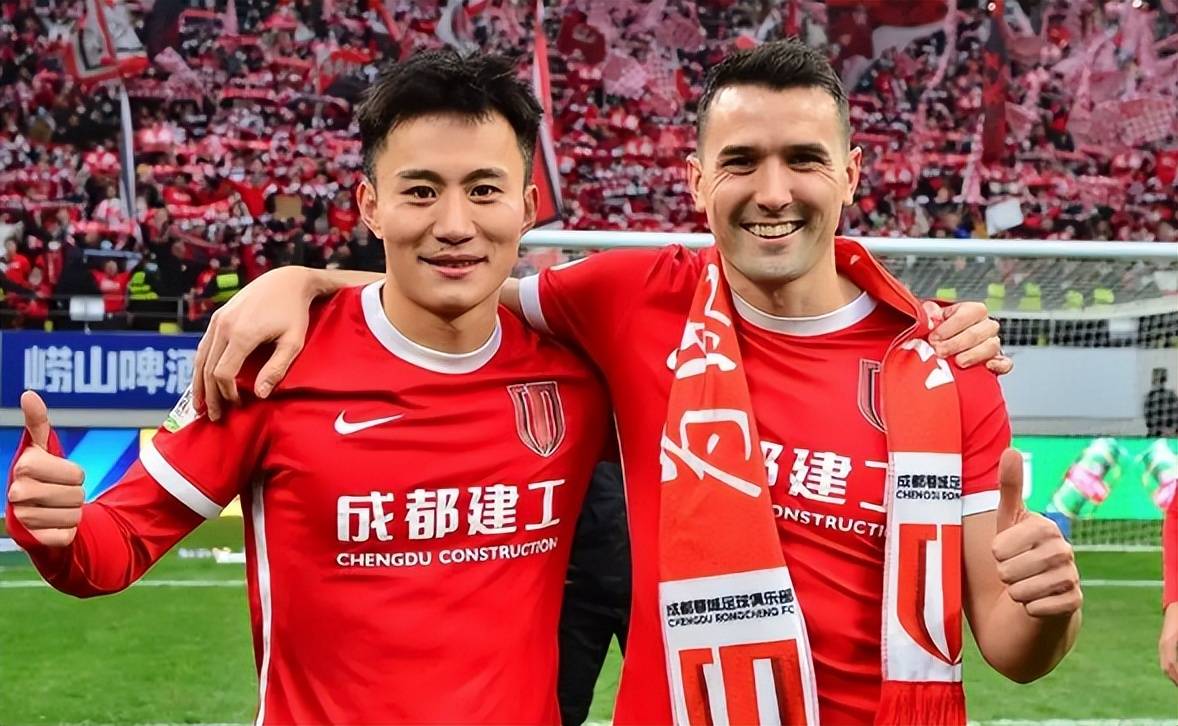 命运捉弄!周定洋想找高薪下家却遭新规暴击,多队退出,转会无望 (图1) 命运捉弄!周定洋想找高薪下家却遭新规暴击,多队退出,转会无望 (图1)