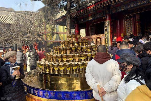 万盏灯火映长安！广仁寺燃灯节引万人奔赴，藏着西安文旅密码 (图15)