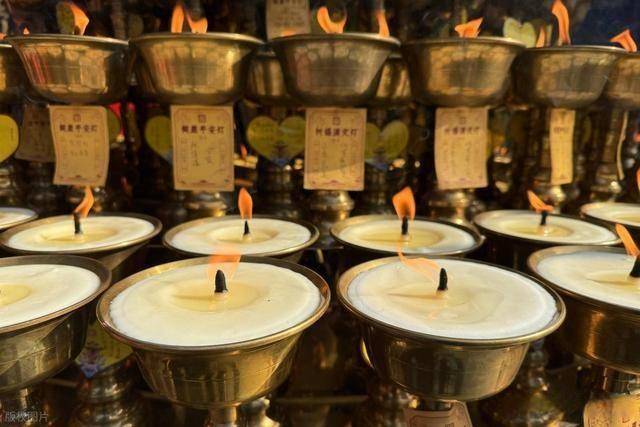 万盏灯火映长安！广仁寺燃灯节引万人奔赴，藏着西安文旅密码 (图19)