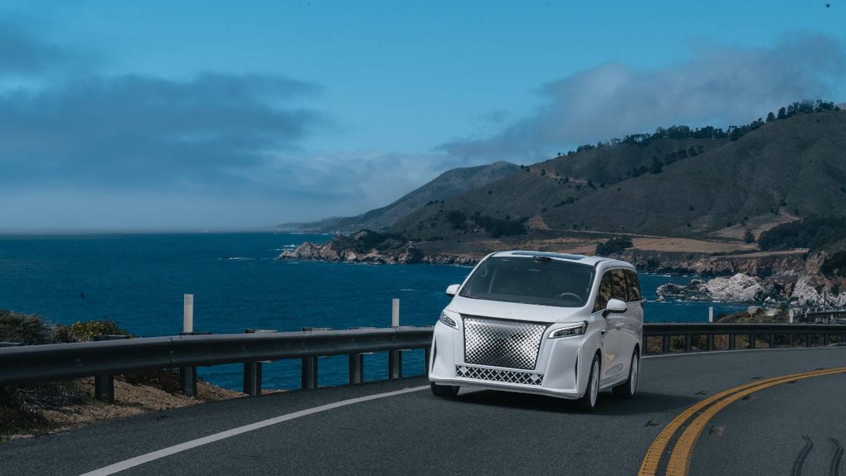 FX Super One佛州收单2000台 首批预量产车下线仪式22日汉福德工厂举行(图1)