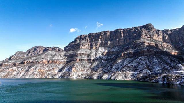 河南安阳林州：雪后太行大峡谷银装素裹 美景如画(图8)