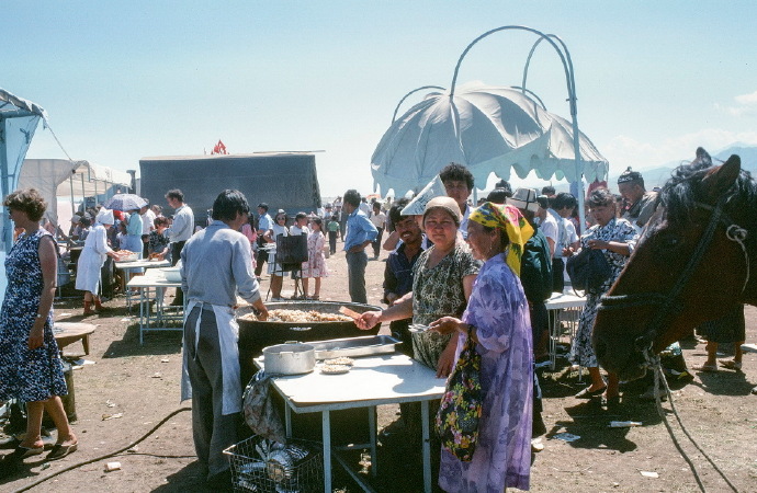 吉尔吉斯斯坦1973年