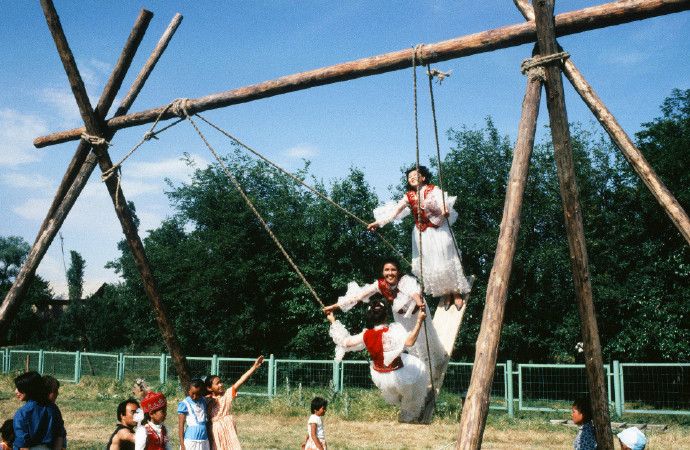 吉尔吉斯斯坦1973年