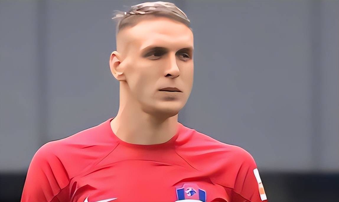 韩鹏转正,山东泰山外租5将回归,段刘愚或被重用,已锁定新外援铁卫 (图4) 韩鹏转正,山东泰山外租5将回归,段刘愚或被重用,已锁定新外援铁卫 (图4)