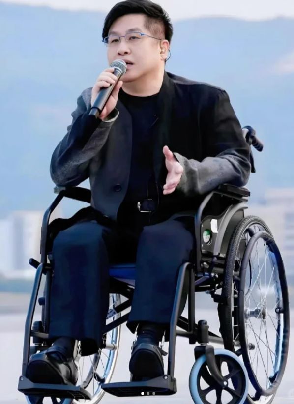 回到台湾的郑智化，又开始大放厥词，替自己喊冤了(图10)