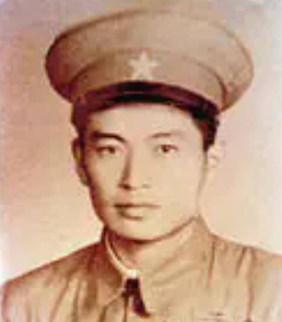 20岁参军，22岁荣立一等功，24岁凭借牛棚中发现的一物，彪炳千秋 (图2)