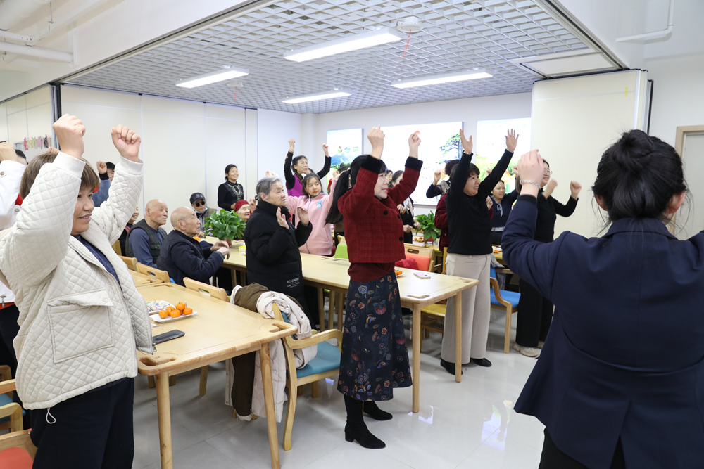 郭杜街道东街社区联合聂河养老服务站举办冬至主题活动(图2)