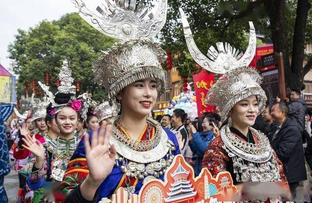 万人空巷庆侗年！黔东南这场非遗盛会，藏着传统文化活态传承密码 (图4)