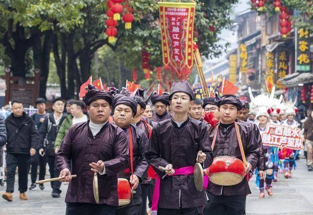 万人空巷庆侗年！黔东南这场非遗盛会，藏着传统文化活态传承密码 (图15)