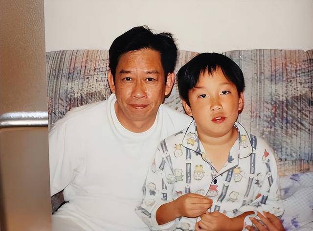 香港知名男星受病魔折磨,讲话上气不接下气,拼命工作养啃老儿子 (图8) 香港知名男星受病魔折磨,讲话上气不接下气,拼命工作养啃老儿子 (图8)