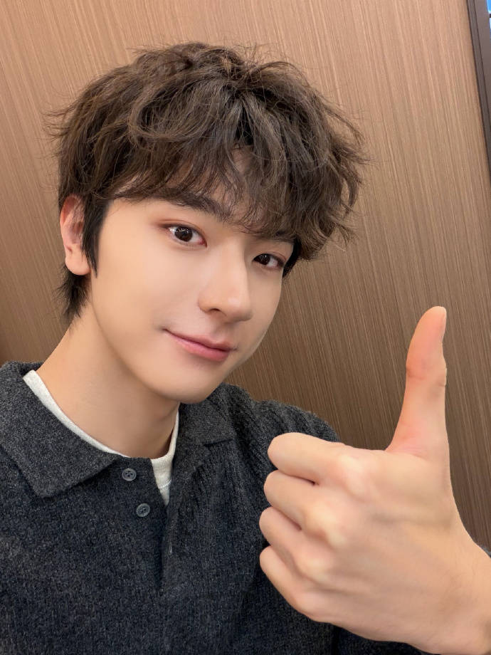 林一发文庆祝出道十周年：希望未来能成为更好的自己 (图1)