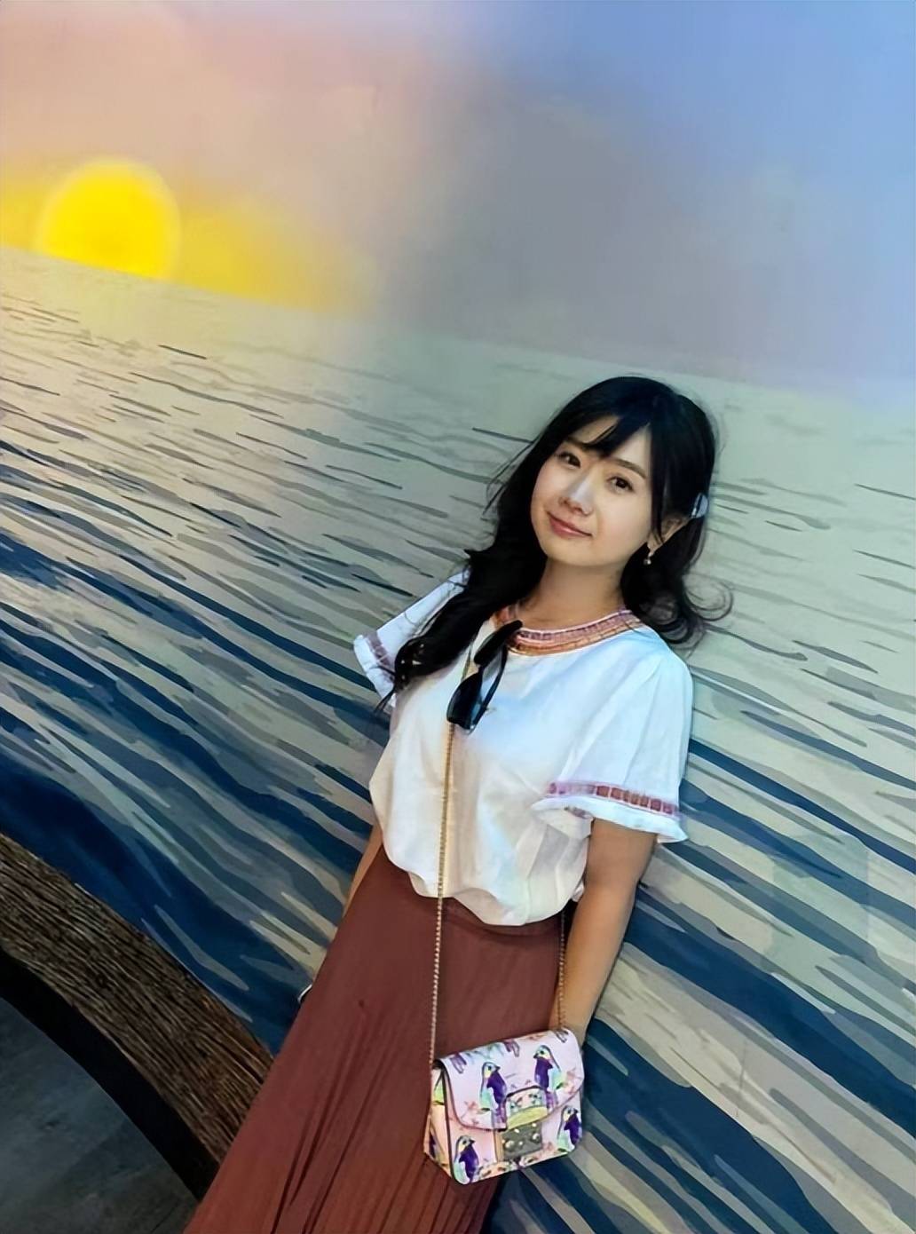 福原爱二婚细节曝光!否认出轨,离婚半年后才恋爱,现已大肚如箩 (图9) 福原爱二婚细节曝光!否认出轨,离婚半年后才恋爱,现已大肚如箩 (图9)