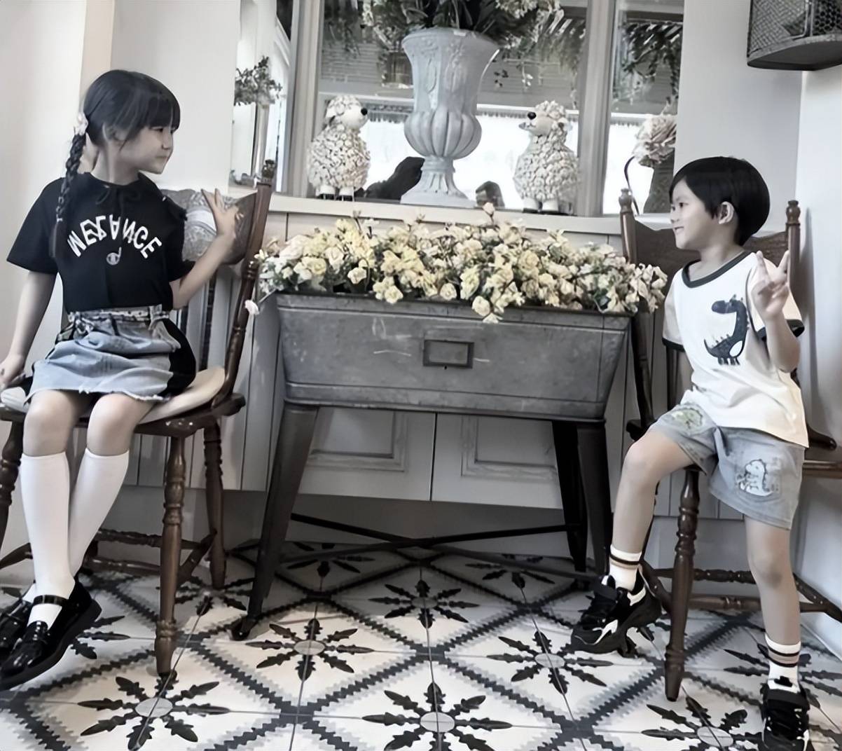 福原爱二婚细节曝光!否认出轨,离婚半年后才恋爱,现已大肚如箩 (图14) 福原爱二婚细节曝光!否认出轨,离婚半年后才恋爱,现已大肚如箩 (图14)