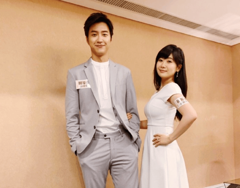 福原爱二婚细节曝光!否认出轨,离婚半年后才恋爱,现已大肚如箩 (图13) 福原爱二婚细节曝光!否认出轨,离婚半年后才恋爱,现已大肚如箩 (图13)