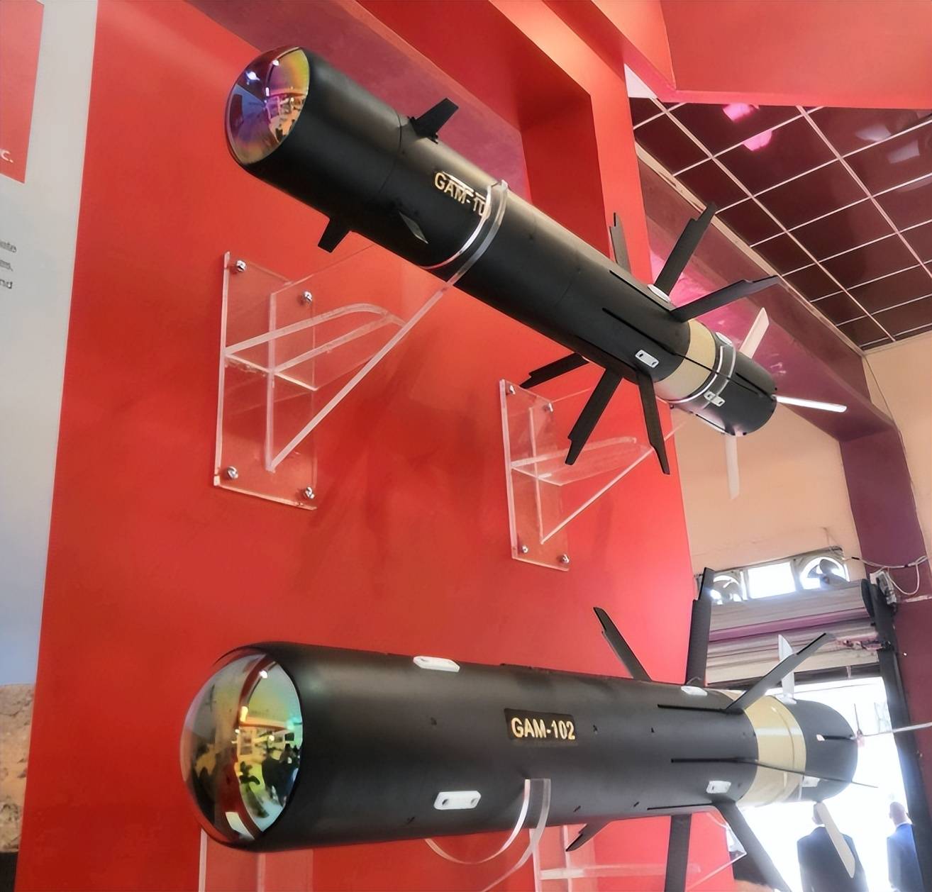 中国先进反坦克导弹落入泰军手，柬军高地失守，装备虽好也需会用 (图4)