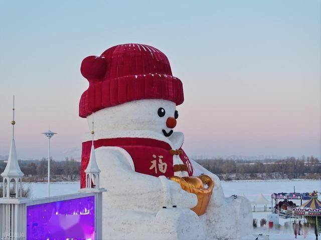 26米福娃雪人刷屏！挖出来的冰雪顶流，藏着冷资源变热经济的密码 (图3)