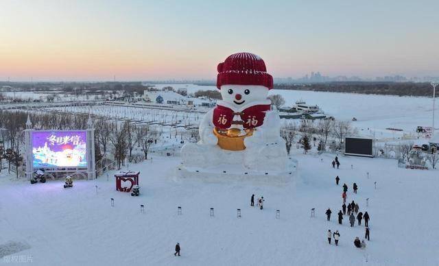 26米福娃雪人刷屏！挖出来的冰雪顶流，藏着冷资源变热经济的密码 (图9)