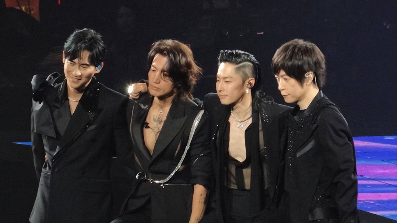  从陈志朋炎亚纶到朱孝天：为何越“糊”的队友，越爱说“不熟”？ (图2)