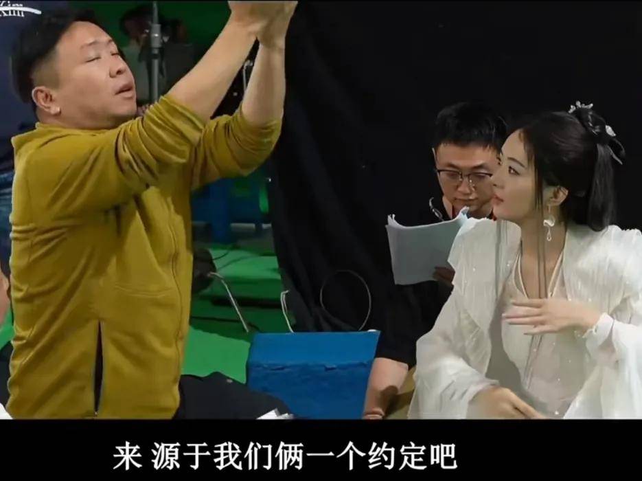 赵丽颖最新古装造型曝光，精修都掩饰不住疲态，200多天没进组了 (图2)