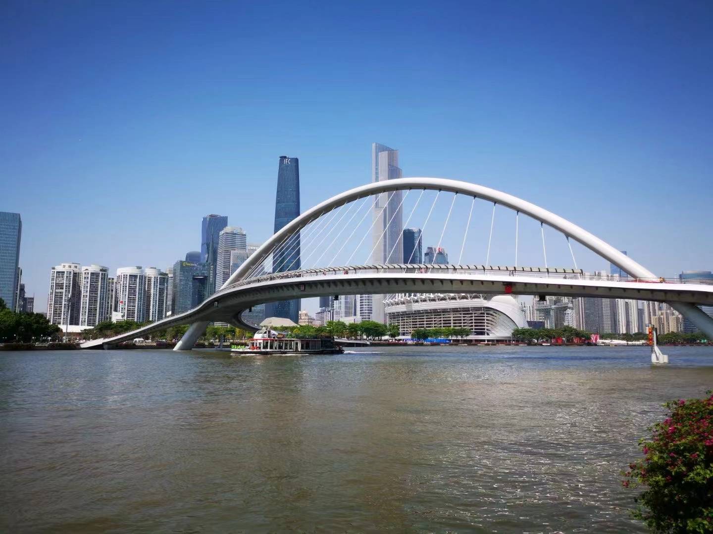 人民币汇率重返“6”时代，如何影响A股和房地产？ (图1)