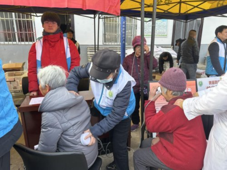 K0mkjJroVgrxuf8E.png image.png