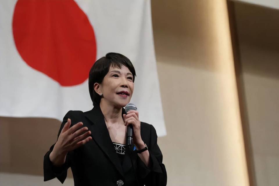 台北地标建筑101,出现在解放军的镜头中(图4) 台北地标建筑101,出现在解放军的镜头中(图4)