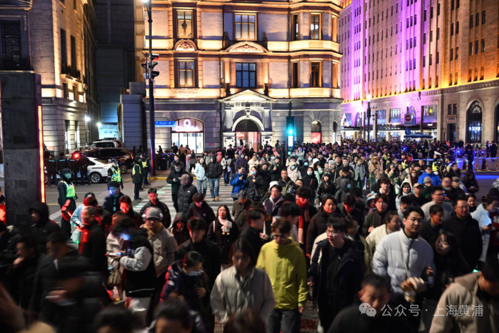 上海首发各大商圈跨年消费“快报”，有哪些亮眼数据？ (图2)