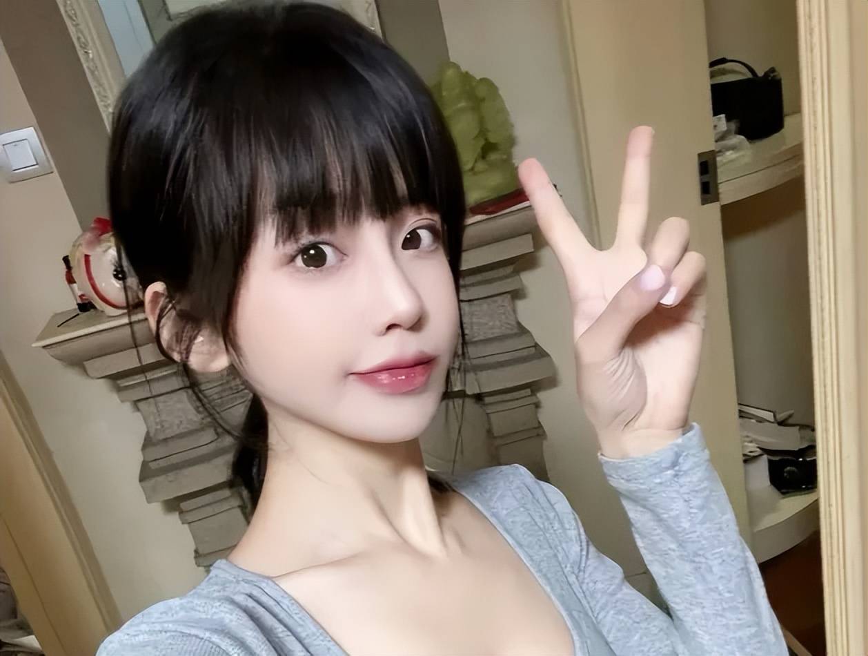 司晓迪事件最全瓜!檀健次私下是舔狗,林更新爱约,张一山最大方 (图1) 司晓迪事件最全瓜!檀健次私下是舔狗,林更新爱约,张一山最大方 (图1)