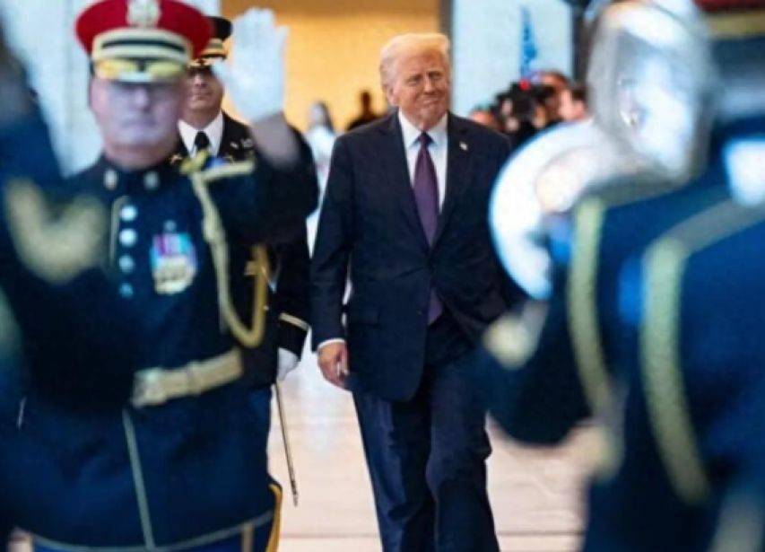 美总统位置不保？短短48小时，特朗普话音未落，又收到三个坏消息 (图1)