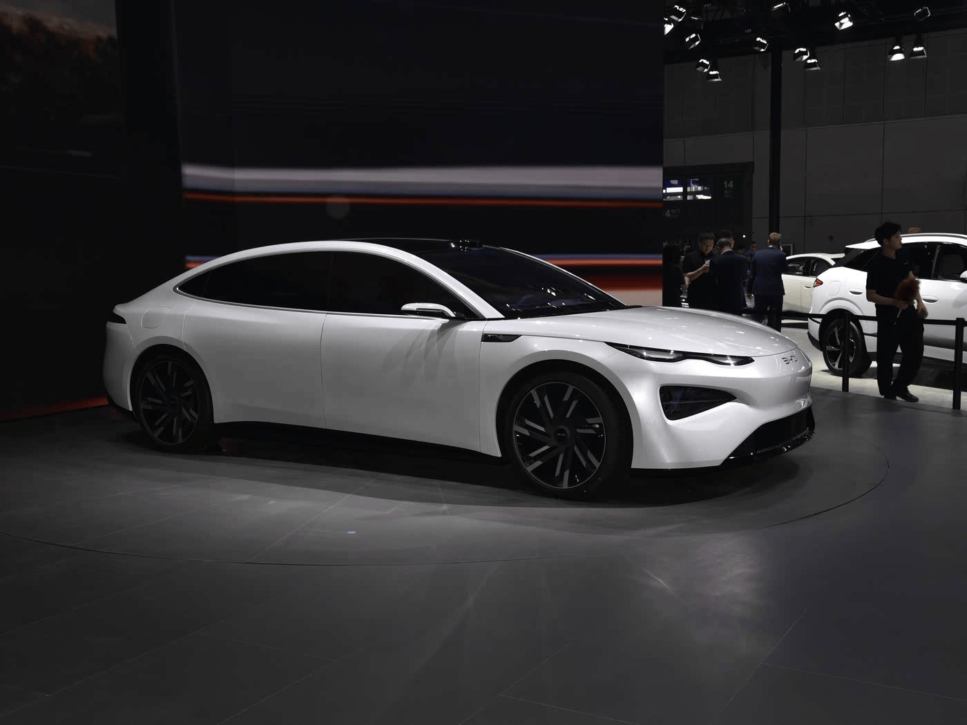 比亚迪海豹08谍照亮相 旗舰轿车或携最新技术一季度惊艳登场(图2)