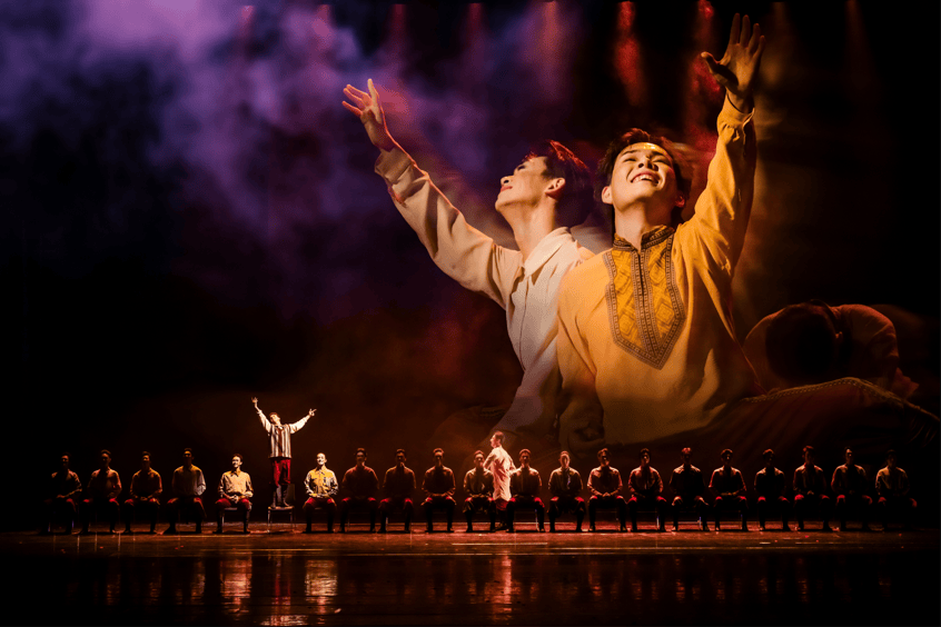 “山河之韵 踏歌而行”文化润疆舞蹈展演圆满落幕 (图2)