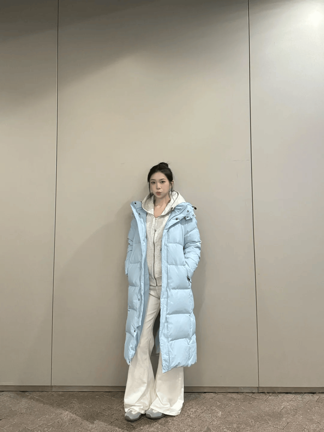 卫衣才是冬季隐藏MVP！解锁卫衣的冬季穿搭指南，轻松变身时髦精 (图7)