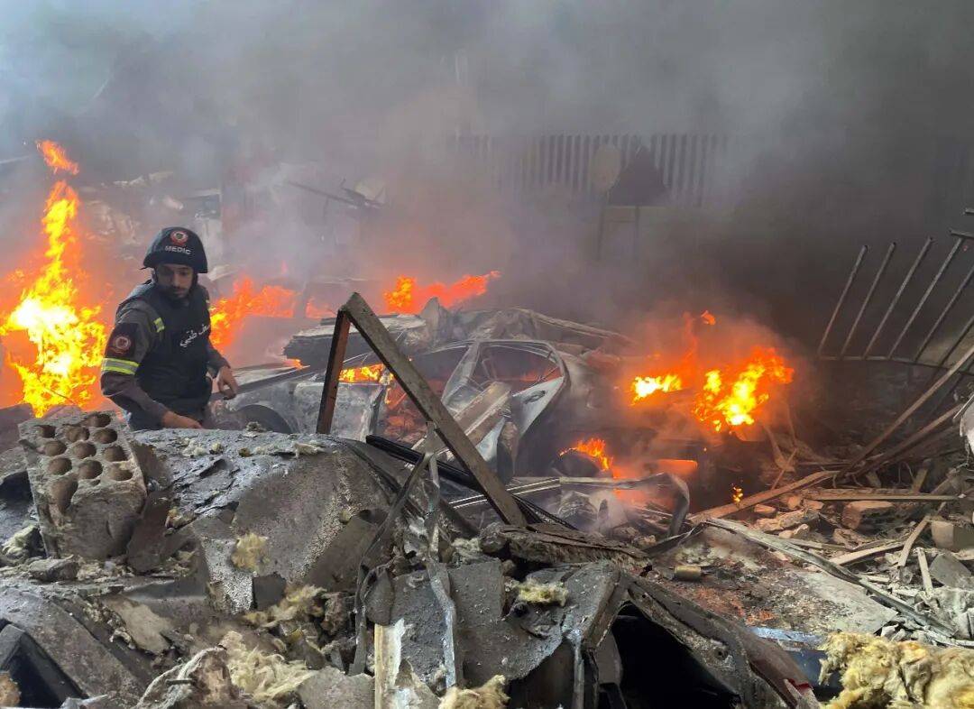 局势升级，霍尔木兹海峡再次关闭；伊朗：3项停战条款已遭违反 (图1)